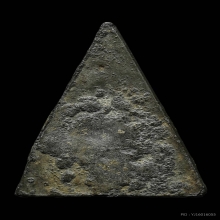 พระนางพญาเนื้อชินเงิน กรุนาคาม