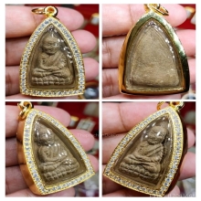 หลวงปู่ทวดวัดเมืองยะลา ปี05 พิมพ์ใหญ่เนื้อช็อกโกแลต นิยม