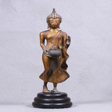 ปางบิณฑบาต (ปางหายาก)