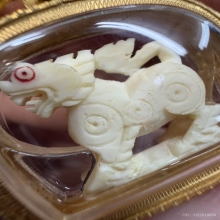 สิงห์สามขวัญ หัวมังกร ขนาด 1.5 cm หลวงพ่อหอม วัดชากหมาก