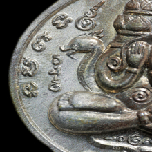 เหรียญปิดตาพังพระกาฬ ปี 32 พลายเงิน สวยแชมป์