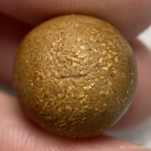 ลูกอมเนื้อผงธูปกรรมฐาน พ่อท่านคลิ้ง วัดถลุงทอง