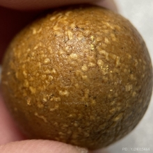 ลูกอมเนื้อผงธูปกรรมฐาน พ่อท่านคลิ้ง วัดถลุงทอง