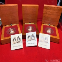 หลวงพ่อโสธรเนื้อทองแดงนอกสอดไส้เนื้อเงิน ปี 2549