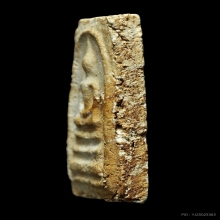 สมเด็จบางขุนพรหม ปี 02 พิมพ์ใหญ่เกศทะลุซุ้มต้อ (ลงกรุ)