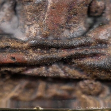 เหรียญหล่อจอบเล็ก หลวงพ่อเพชร พิจิตร รุ่นแรก