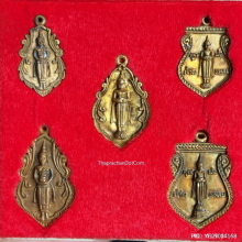 เหรียญหล่อ หลวงพ่อบ้านแหลม ชุดพิเศษ เนื้อระฆัง ปี 39