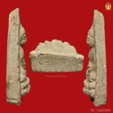 พระพุทโธน้อย คุณแม่บุญเรือน รุ่นแรก พิมพ์จัมโบ้ เนื้อผง