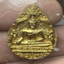 หลวงพ่อโต วัดพนัญเชิง ทองคำ