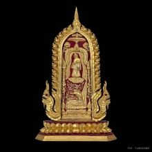 พระกำแพงศอกหลวงพ่อขอมวัดไผ่โรงวัว พ.ศ 2505 ปางบรรพชา 