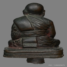 รูปหล่อเบตง หลวงปู่ทวด วัดช้างให้