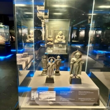 เปิดโลกล้านช้าง(ขุดพบ) 