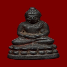 พระชัยวัฒน์เนื้อเหล็กน้ำพี้หลวงปู่หมุนวัดบ้านจาน