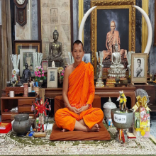 หุ่นพยนต์ วัดเหนือ รุ่นพิเศษ