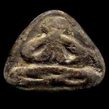 พระปิดตาหลวงพ่อกล่อม วัดป่ากะพี้