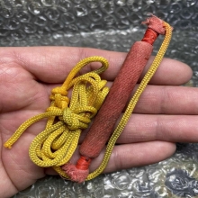 ตะกรุดอาจารย์ชุม ไชยคีรี (ชุดนี้เป็นแบบหนึ่งดอก)