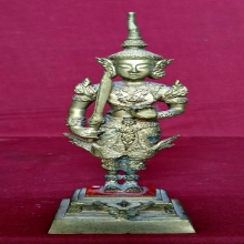 พระสยามเทวาธิราช 10 นิ้ว รุ่นฉลองกรุงรัตนโกสินทร์ 200 ปี 