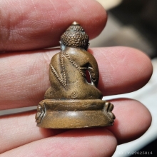 พระกริ่งเก้าแก้ว หลวงปู่แก้วเกสาโร