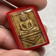 พระพุทธปางสมาธิ กระดูกแกะ องค์นี้เก่าปีลึก