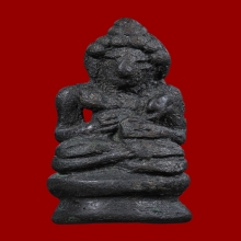 พระกริ่งตั๊กแตน 