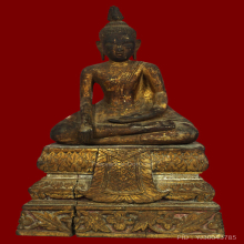 พระบูชาไม้แกะ  