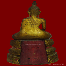 พระบูชาไม้แกะ  