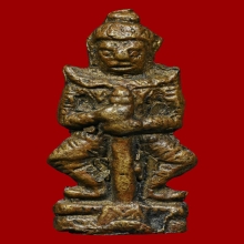 ท้าวเวสสุวรรณ วัดสุทัศน์ พิมพ์หน้าคน 2492 เจ้าคุณศรีสนธิ์