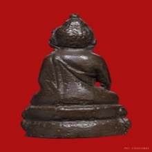 พระกริ่งไตรมาสรุ่นแรกหลวงพ่อแพ วัดพิกุลทอง เนื้อนวะ ปี2511