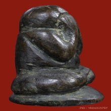 พระปิดตาลอยองค์ หลวงปู่เอี่ยม วัดหนัง