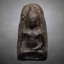 พระหูยานกรุเมืองสรรค์ จ.ชัยนาท เนื้อดิน