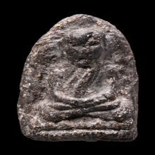 หลวงพ่อทวดเนื้อว่านรุ่นแรก ปี2497พิมพ์ต้อกลาง หายากมากๆ