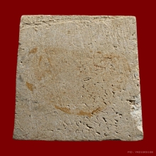 พระสมเด็จเผ่าอกร่องหูบายศรีปีกกว้าง นิยม 2495