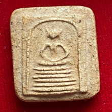 พระสมเด็จวัดไชโยพิมพ์หกชั้นอกตลอด