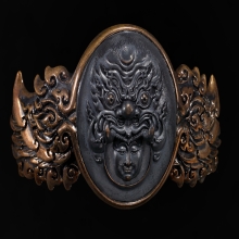 กำไลพระราหู เนื้อบรอนซ์ วงใหญ่ อ.เฉลิมชัย