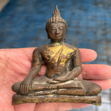 ไม่ทราบที่ 3นิ้ว