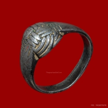 หลวงพ่อขวัญ เจ้าตำรับแหวนตะกร้อ เนื้อเงิน ยุคแรก