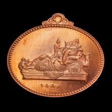 พระพิฆเนศ รุ่นเสวยสุข ปี59 เนื้อทองแดงพร้อมกล่องเดิม