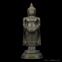 พระบูชา หลวงพ่อแก่นจันทน์ วัดช่องลม ปี 2522 สูง 14 นิ้ว