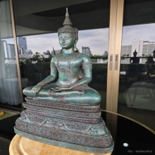 พระพุทธมหาปารมีนุภาพพิสุทธิ์อนุตตรสังคามวิชัย 