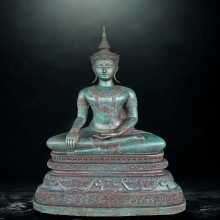 พระพุทธมหาปารมีนุภาพพิสุทธิ์อนุตตรสังคามวิชัย 