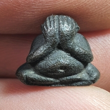 ปิดตาปุ้มปุ้ยชินบัญชร หลวงปู่ทิมวัดระหารไร่