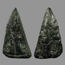 พระพุทธเนื้อผงคลุกรักเก่า