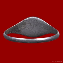 แหวนเงินลงถม หลวงพ่อเดิม วัดหนองโพ มีจานสวยดูง่าย