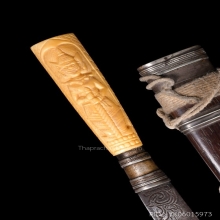 มีด หลวงพ่อเดิม 2 กษัตริย์ ด้ามงาแกะ สวยสมบูรณ์พร้อมบัตร