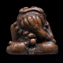 พระปิดตา พิมพ์คล้องประคำ เนื้อทองแดงเถื่อนเถื่อน