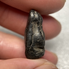 พระปิดตา เนื้อผงเก่า ไม่ทราบที่