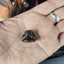 พระปิดตาพิมพ์ปั้นลอยองค์ หลวงพ่อแก้ว วัดปากทะเล