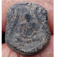 พระเกจิเนื้อผงเก่ามาก