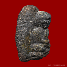 พระเนื้อว่านรุ่นแรก หลวงปู่ทวด วัดช้างให้ ปี 2497 พิมพ์กลาง