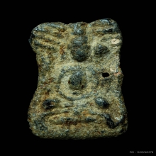 พระมเหศวร พิมพ์สมาธิสองหน้า ชินเขียว กรุวังบัว จ.เพชรบุรี